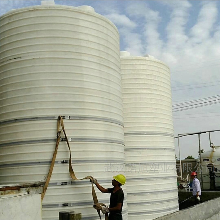 50m3(立方50噸PE桶)鐵鹽混凝劑三氯化鐵溶液儲罐安裝方法武漢湖北廠家