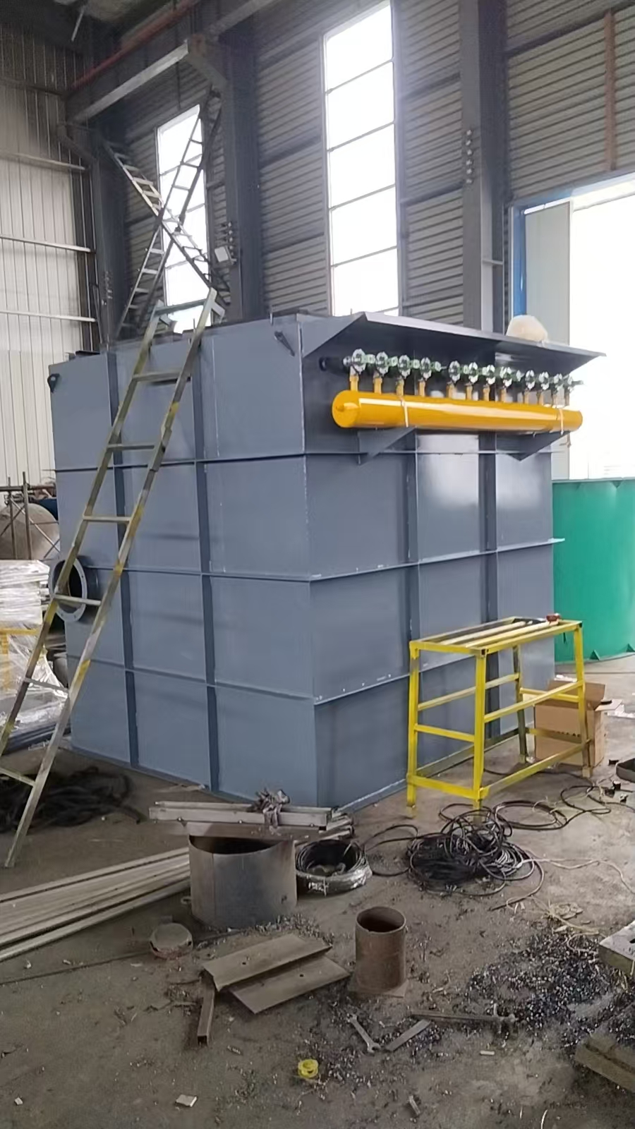 氣箱除塵器發(fā)貨了