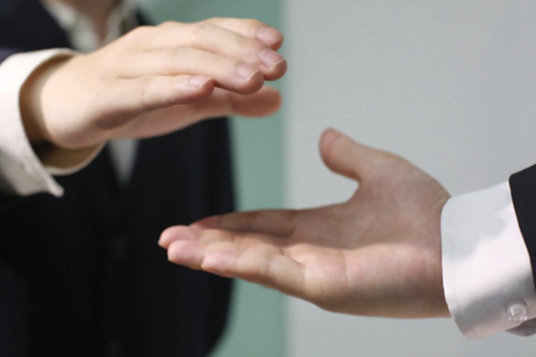 中國資源循環(huán)集團新能源公司到浙江省環(huán)保集團交流